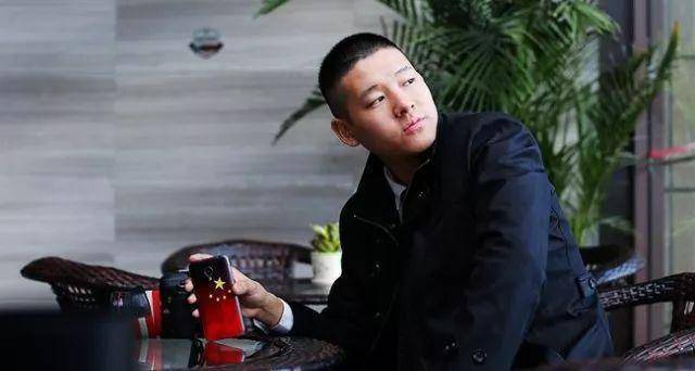 ”后被保送清华读书这个河南少年不简单J9国际集团原创18岁发明“万能充