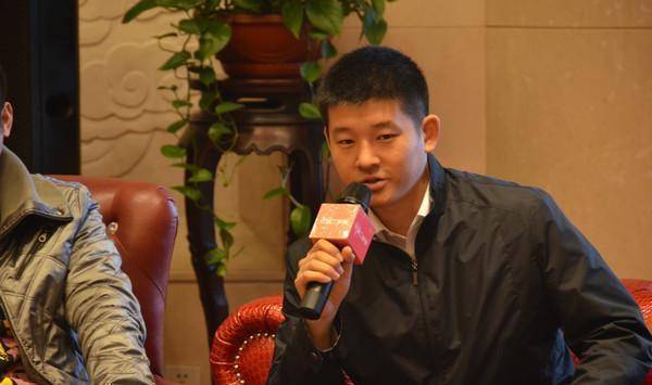 ”后被保送清华读书这个河南少年不简单J9国际集团原创18岁发明“万能充(图8)
