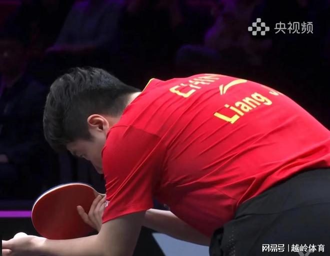 险胜小勒布伦决胜局8-1开好头 坐等林诗